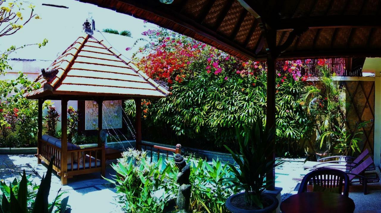 Villa Heliconia 세미냑 외부 사진