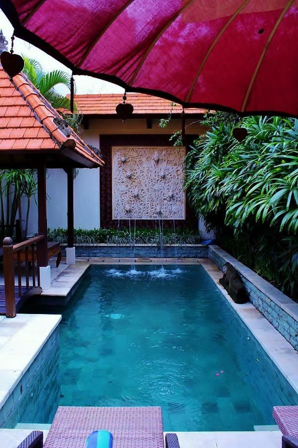 Villa Heliconia 세미냑 외부 사진